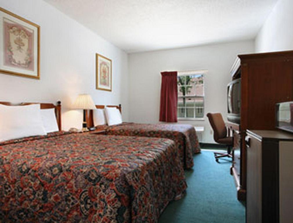 Travelodge By Wyndham Waukegan Gurnee Phòng bức ảnh